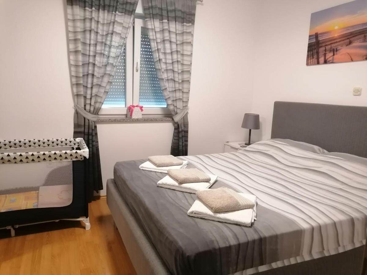 Apartment Suncica PUY Eksteriør bilde