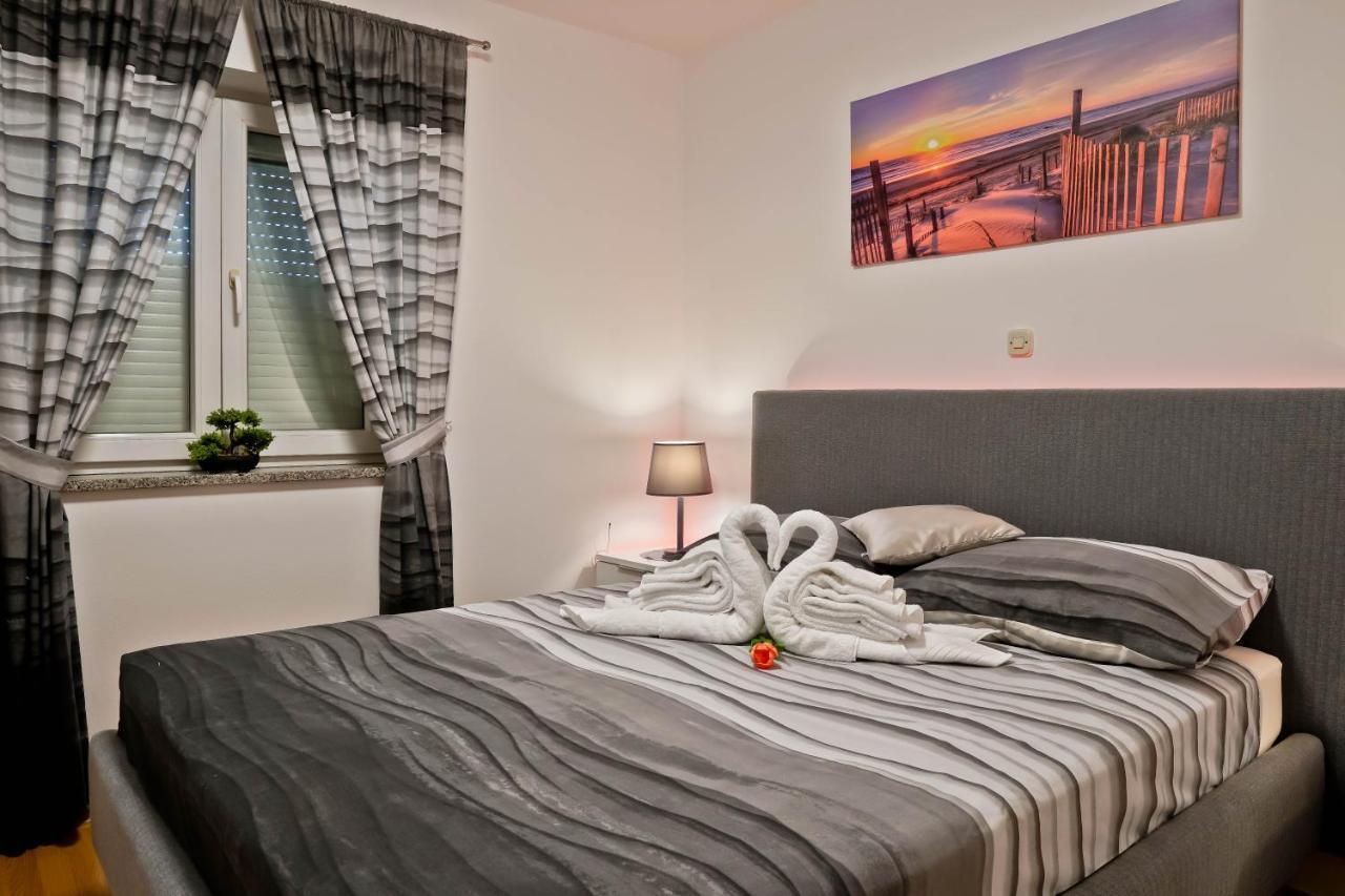 Apartment Suncica PUY Eksteriør bilde